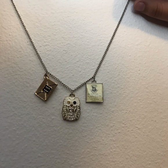 Harry Potter Necklace - Picture 2 of 3